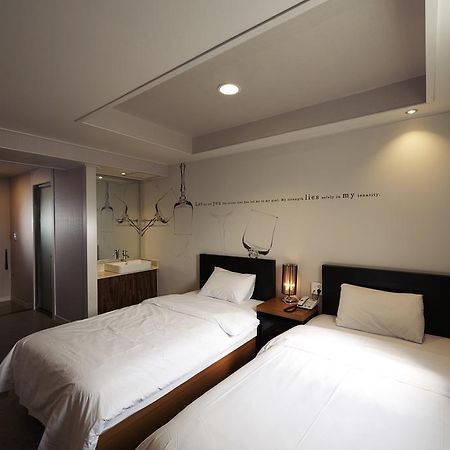 New Suwon Hotel Dış mekan fotoğraf