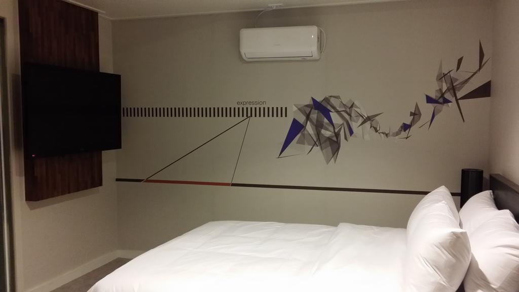 New Suwon Hotel Dış mekan fotoğraf