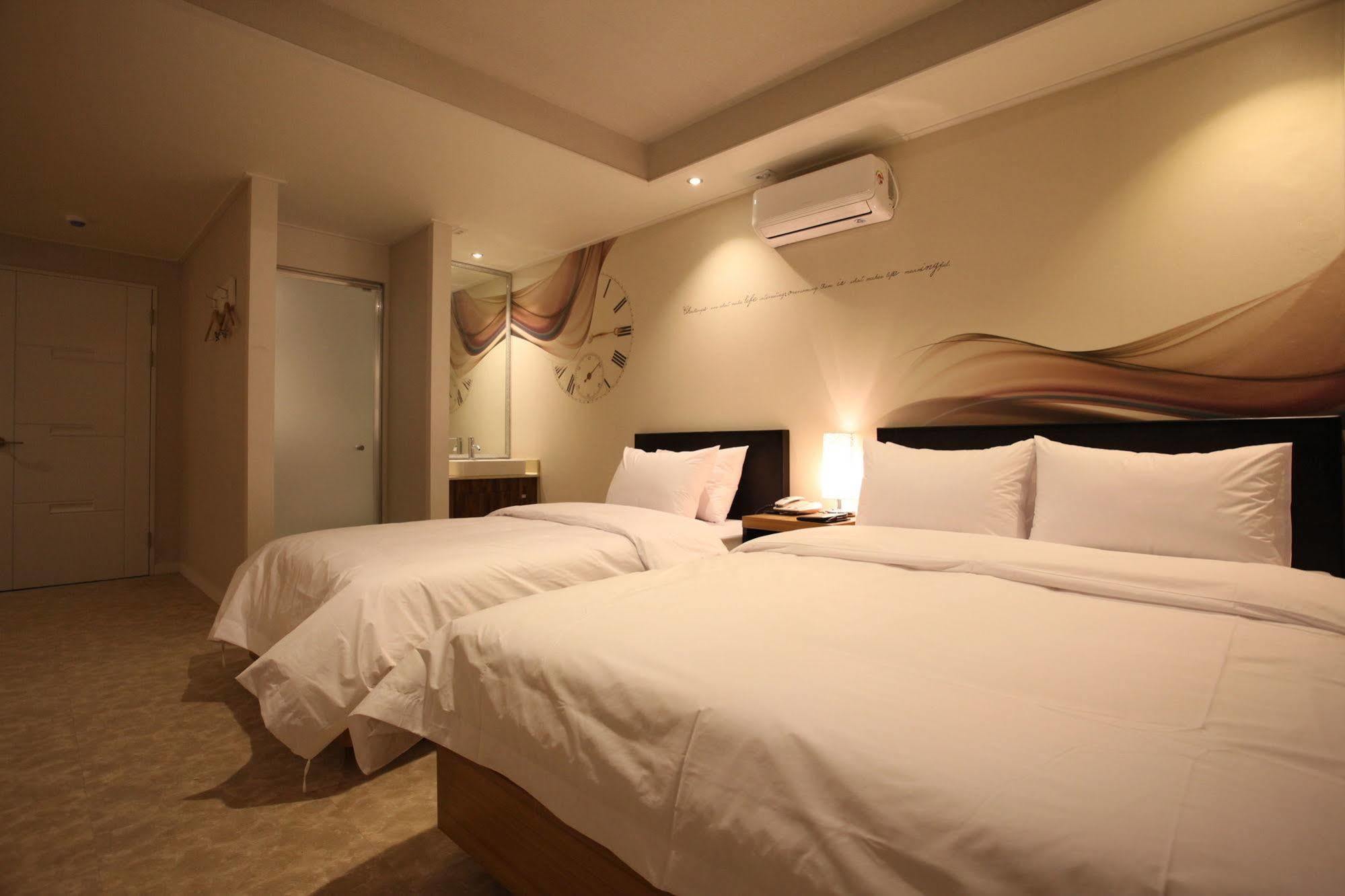 New Suwon Hotel Dış mekan fotoğraf